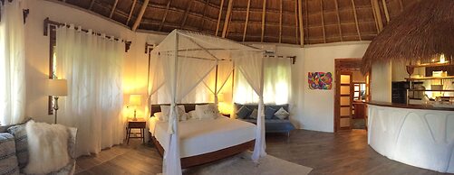 Toto Blue Hotel Boutique