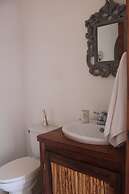 Toto Blue Hotel Boutique