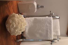 Toto Blue Hotel Boutique