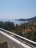 Filoxenia Hotel & Apartments