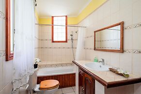 Carana Hilltop Villa