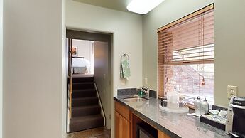 Flanigan's Resort and Spa