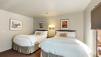 Flanigan's Resort and Spa