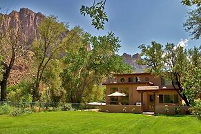 Flanigan's Resort and Spa