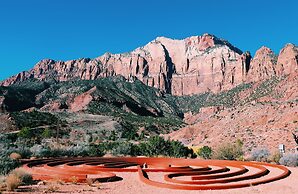 Flanigan's Resort and Spa