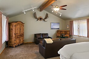 Flanigan's Resort and Spa