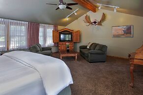 Flanigan's Resort and Spa