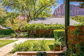 Flanigan's Resort and Spa