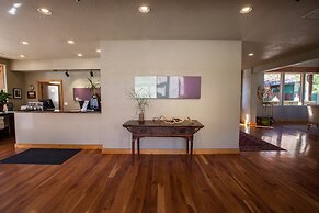 Flanigan's Resort and Spa