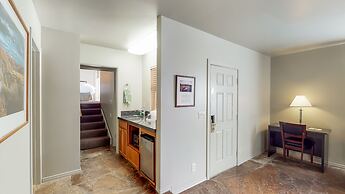 Flanigan's Resort and Spa