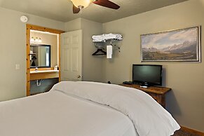 Flanigan's Resort and Spa