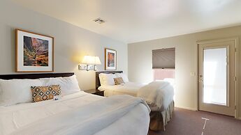 Flanigan's Resort and Spa