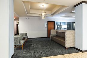 Holiday Inn Express & Suites New Martinsville by IHG