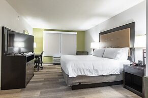 Holiday Inn Express & Suites New Martinsville by IHG
