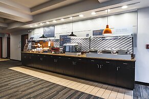 Holiday Inn Express & Suites New Martinsville by IHG