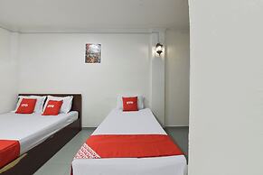 OYO 91077 Hotel Indah