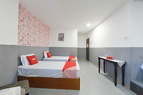 OYO 91077 Hotel Indah
