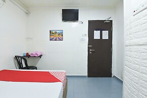 OYO 91077 Hotel Indah