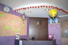 OYO 91077 Hotel Indah