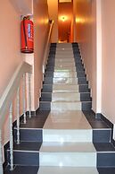 OYO 91077 Hotel Indah