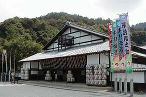 Kotohira River Side Hotel