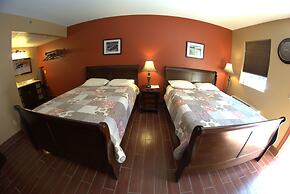 Put in Bay Victory Station Hotel