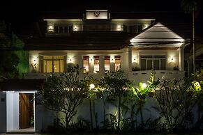 VMANSION Boutique Hotel