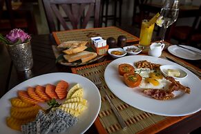 VMANSION Boutique Hotel