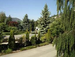 A View of the Lake Bed & Breakfast