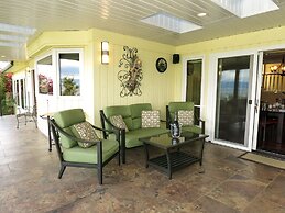 A View of the Lake Bed & Breakfast