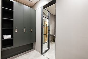 SR Suites Pangyo