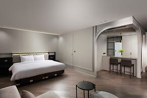 SR Suites Pangyo