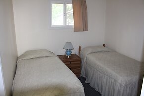 Kokanee Beach Resort Motel