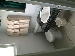 Kokanee Beach Resort Motel