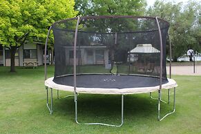 Kokanee Beach Resort Motel