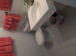 Kokanee Beach Resort Motel