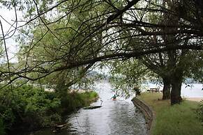 Kokanee Beach Resort Motel