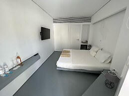 Relux Ios Hotel