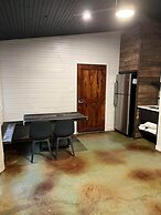 Hideout on the Horseshoe