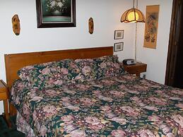 La Vista Blanc by Mammoth Reservation Bureau