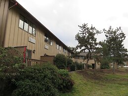 Olympic View Inn