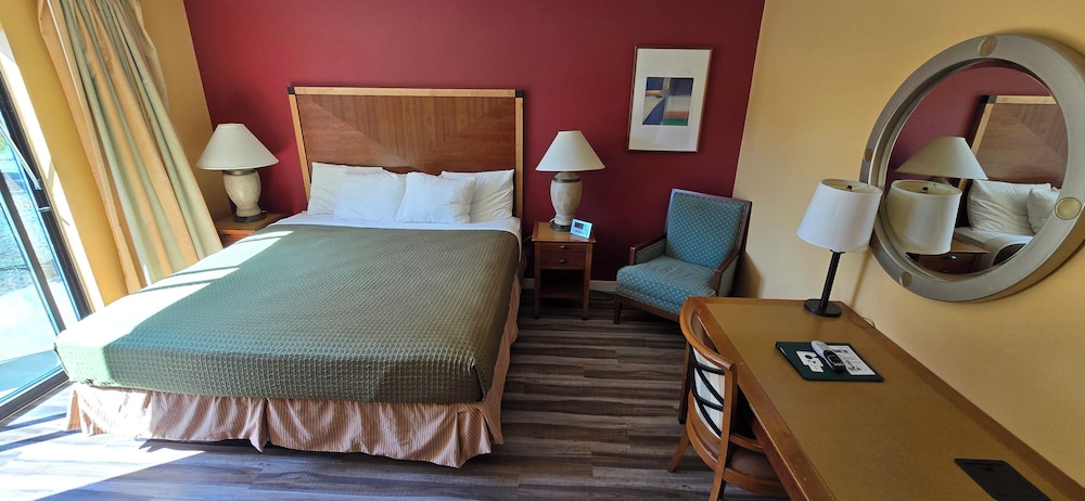 Olympic View Inn