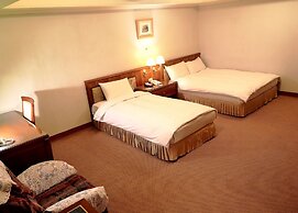 Kingdom Hotel