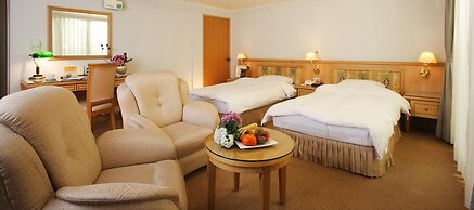 Kingdom Hotel