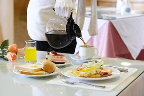 Kingdom Hotel