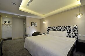 Stay Hotel - Taichung Yizhong