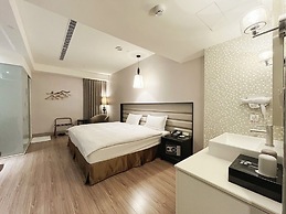 Stay Hotel - Taichung Yizhong