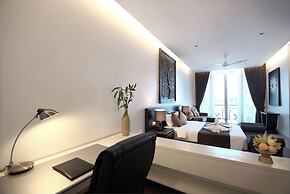 Crystal Blue Boutique Hotel