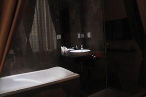 Crystal Blue Boutique Hotel