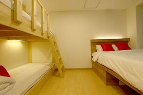 Step Inn Myeongdong 1